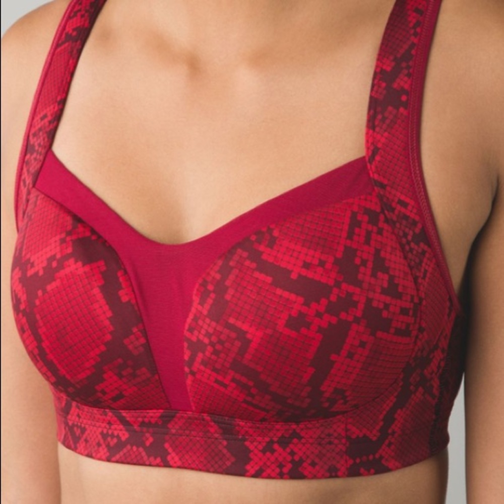 LULULEMON RARE Ta Ta Tamer Bra 32 D